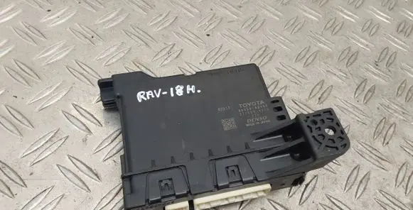 Toyota RAV 4 (XA40) Climate control unit 8865042760