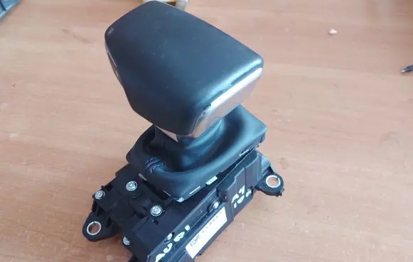 Audi A4 S4 B9 Gear shifter/selector 8W1713041E