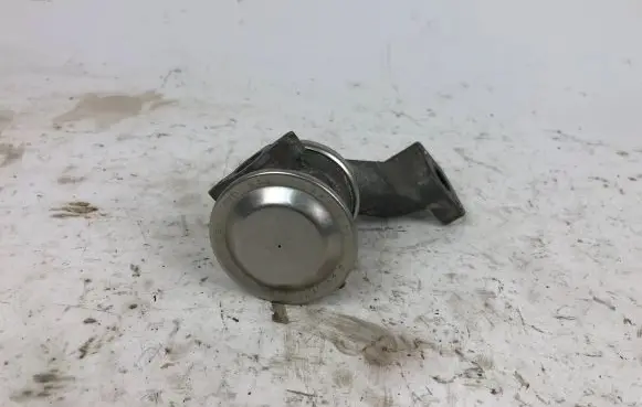 Audi A4 S4 B8 8K EGR valve 06E131102B