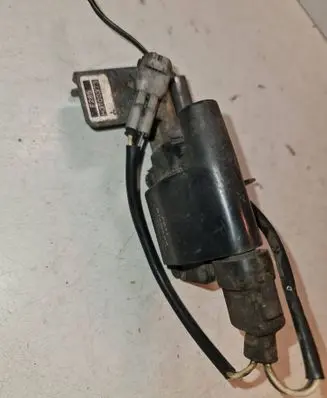 Mazda 626 High voltage ignition coil H3T00373 F285