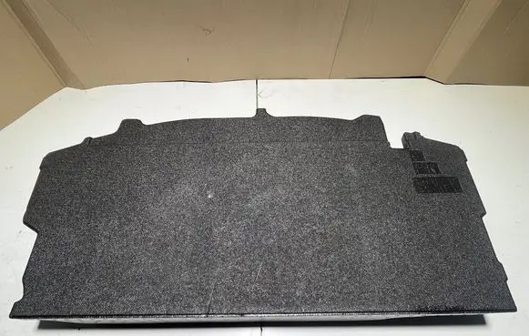 Trunk/boot floor carpet liner