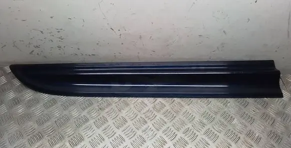 Porsche Macan (95B) Front door trim (molding) 95B837890