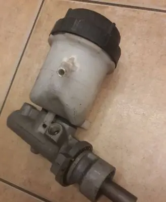 Volvo S40, V40 Master brake cylinder 311947
