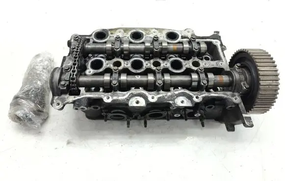 Land Rover Range Rover Sport L320 Engine head 4R8Q6090AH