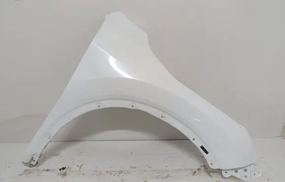 Lexus RX V Fender