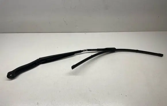 Audi Q7 4M Front wiper blade arm 4M1955407