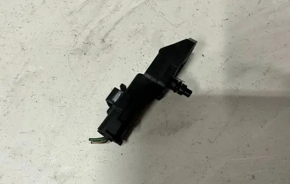 Volvo V50 Air pressure sensor 9639469280