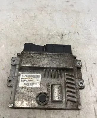 Opel Vivaro Engine control unit/module 9818035080 42003306 9836164980