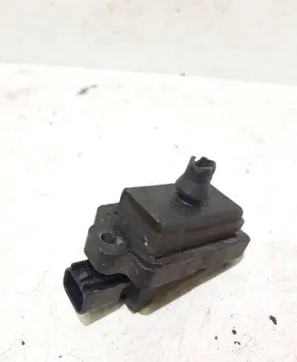 Suzuki Grand Vitara I High voltage ignition coil 3341077E1