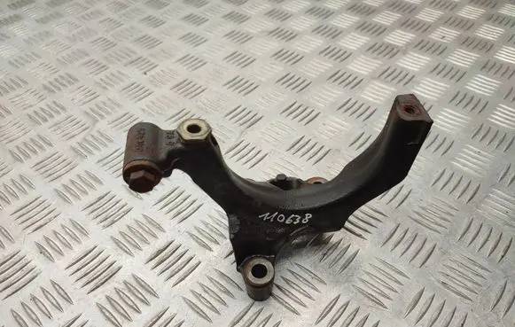 Skoda Octavia Mk3 (5E) EGR valve cooler bracket 04L425