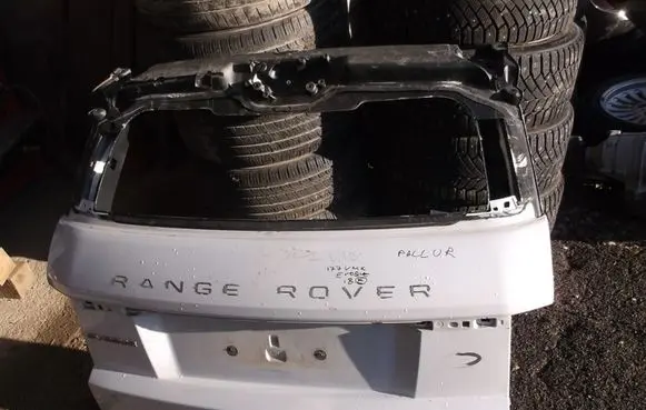 Land Rover Range Rover Evoque L538 Back/rear loading door BJ3240010A BJ3240010D