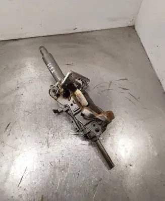 Steering wheel axle set