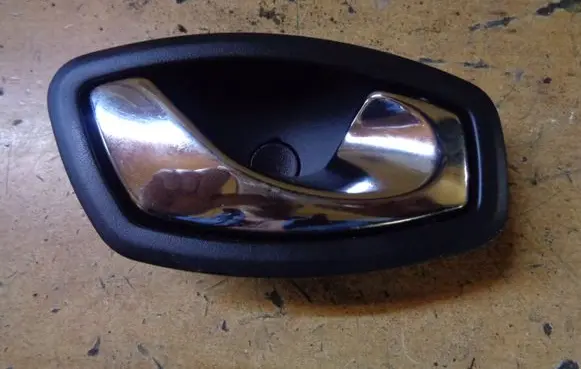 Renault Clio IV Front door interior handle 826720001R