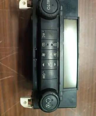 Renault Laguna II Climate control unit 8200181132 52485201 HPS16C19