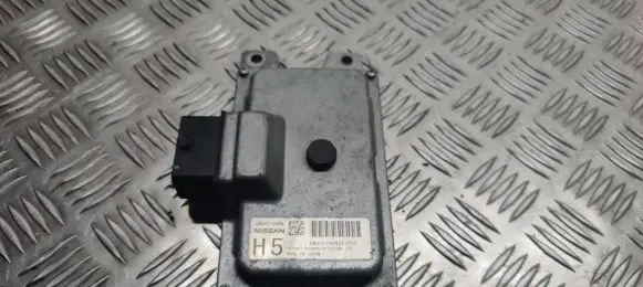 Nissan Juke I F15 Gearbox control unit/module EMU10040N EMU10040NA1