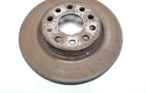 Volkswagen Golf VI Front brake disc