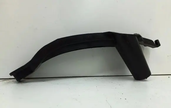 Volkswagen Golf V Front bumper mounting bracket 1K0807889B