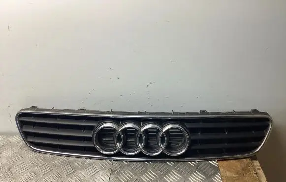 Audi A3 S3 8L Front bumper upper radiator grill 8L0807683