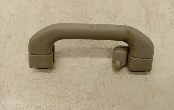 Mercedes-Benz C W203 Rear interior roof grab handle A2038100551