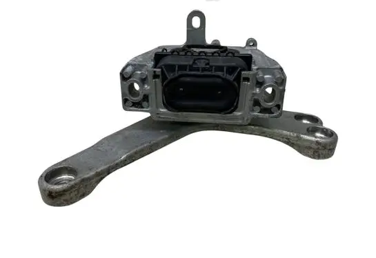 Audi A3 S3 8V Engine mount bracket 5Q0199262S