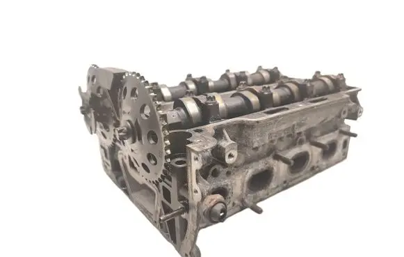 Opel Corsa C Engine head 55355430 55355467