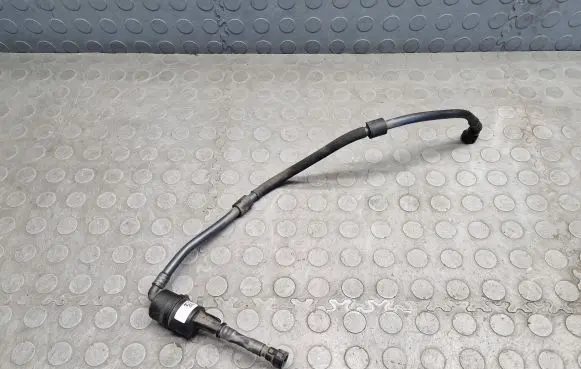 BMW X3 G01 Vacuum line/pipe/hose 8681537