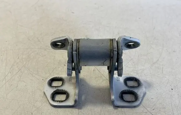 Tesla Model S Front door upper hinge 1120036