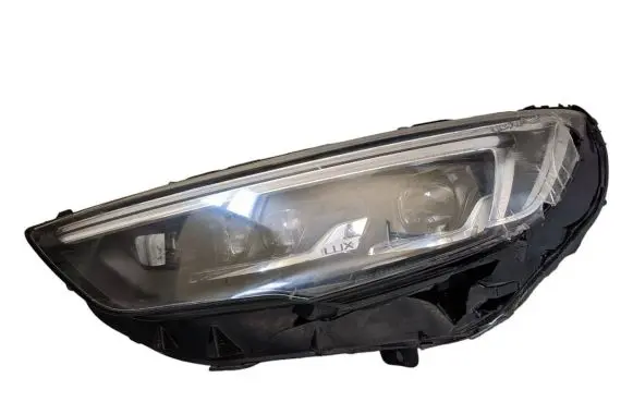 Opel Insignia B Headlight/headlamp 39122974 662588537 10504290001