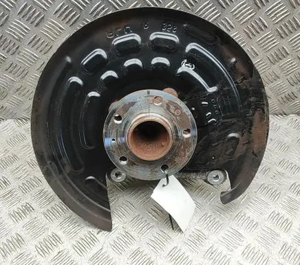 Peugeot 3008 III Rear wheel hub 9848830780 9853570080