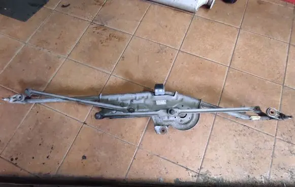 Seat Alhambra (Mk1) Front wiper linkage and motor 3398009476 1397328