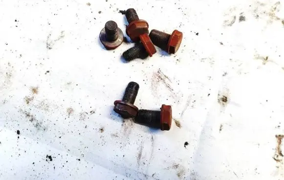 Audi 80 90 S2 B4 Nuts/bolts 