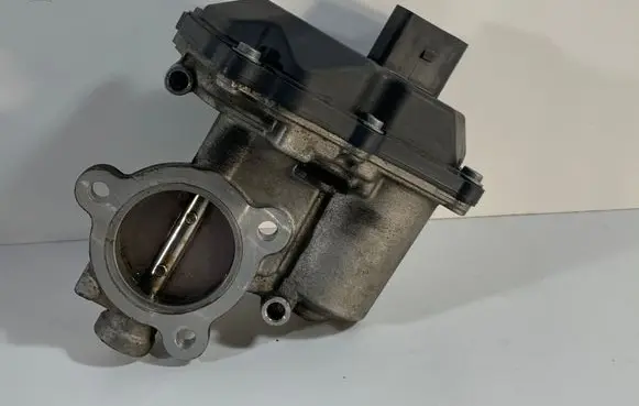 Skoda Octavia Mk3 (5E) EGR valve 04L131501C A2C53420794