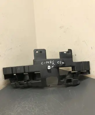 Ford Focus C-MAX Front bumper mounting bracket 3M5117E856