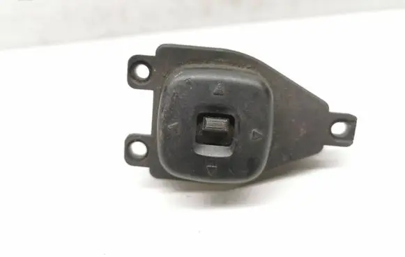 Mazda Premacy Wing mirror switch BJOE66600 03200320