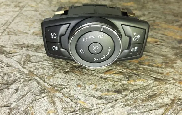 Ford Focus Light switch BM5T13A024AE 10107096 SW04HW08