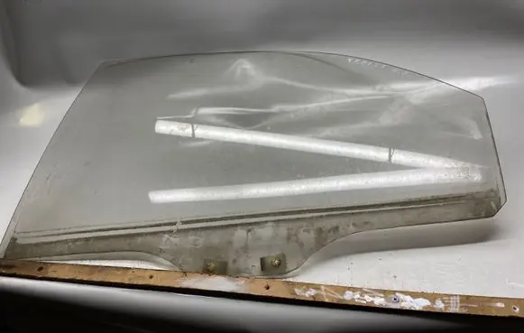 Mazda Xedos 6 Rear door window glass