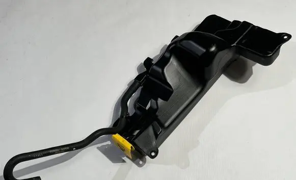 Dodge RAM Coolant expansion tank/reservoir 68309844AB