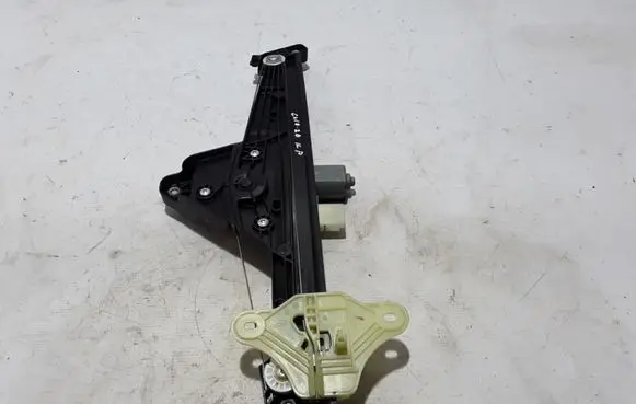Front window lifting mechanism without motor