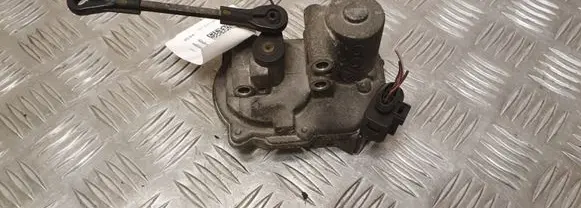 Audi A6 S6 C6 4F Intake manifold valve actuator/motor 059129086D