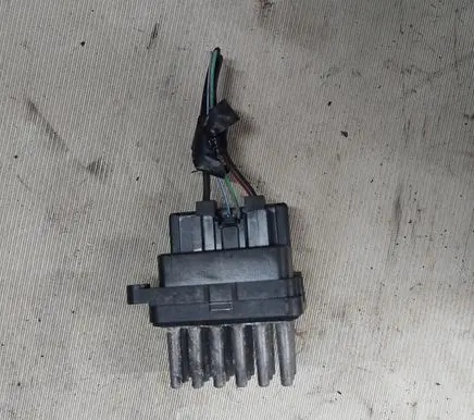 Ford Kuga I Heater blower fan relay 6G9T19E624A F011500028