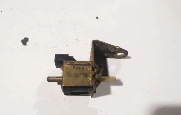 Audi A6 S6 C4 4A Turbo solenoid valve 437906283a