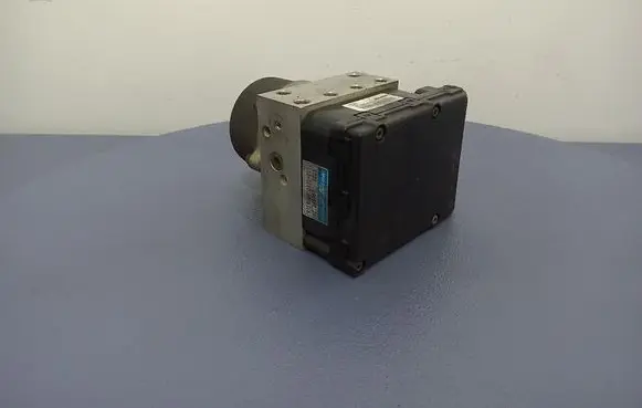 Honda HR-V ABS Pump A4044001036