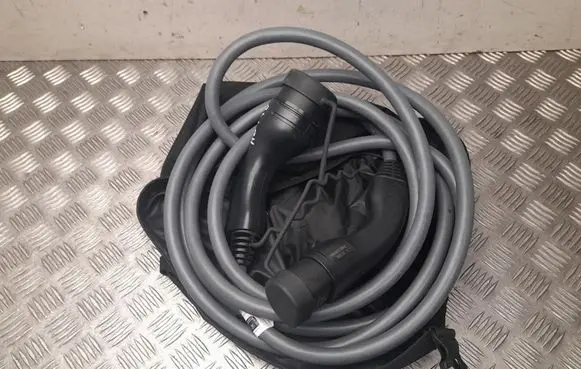 BMW i4 Electric car charging cable 7827900