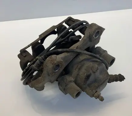 Mercedes-Benz E W211 Rear brake caliper