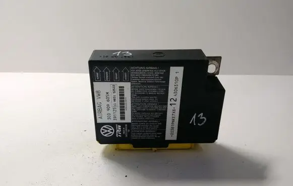 Volkswagen PASSAT B6 Airbag control unit/module 3C0909605M