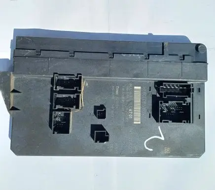 Mercedes-Benz Sprinter W906 SAM control unit A9069006701