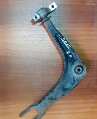 Peugeot 407 Front lower control arm/wishbone 7BAA01 461GBER