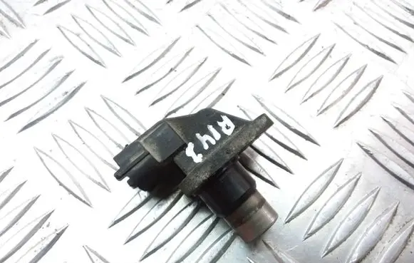 Toyota Yaris Camshaft speed sensor 0281002406