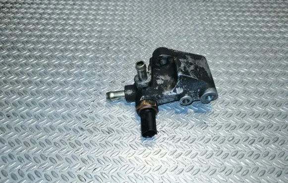 Mercedes-Benz Sprinter W901 W902 W903 W904 Fuel temperature sensor 6110700340
