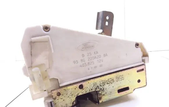 Ford Escort Rear door lock 93BG220A20BA D25KA 403825